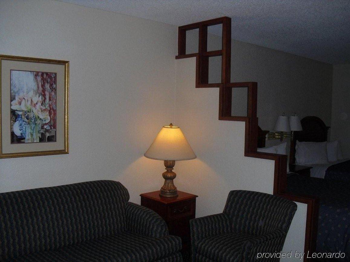 Homegate Studio And Suites San Antonio Room photo